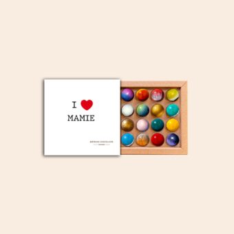 Coffret 16 dômes I love Mamie