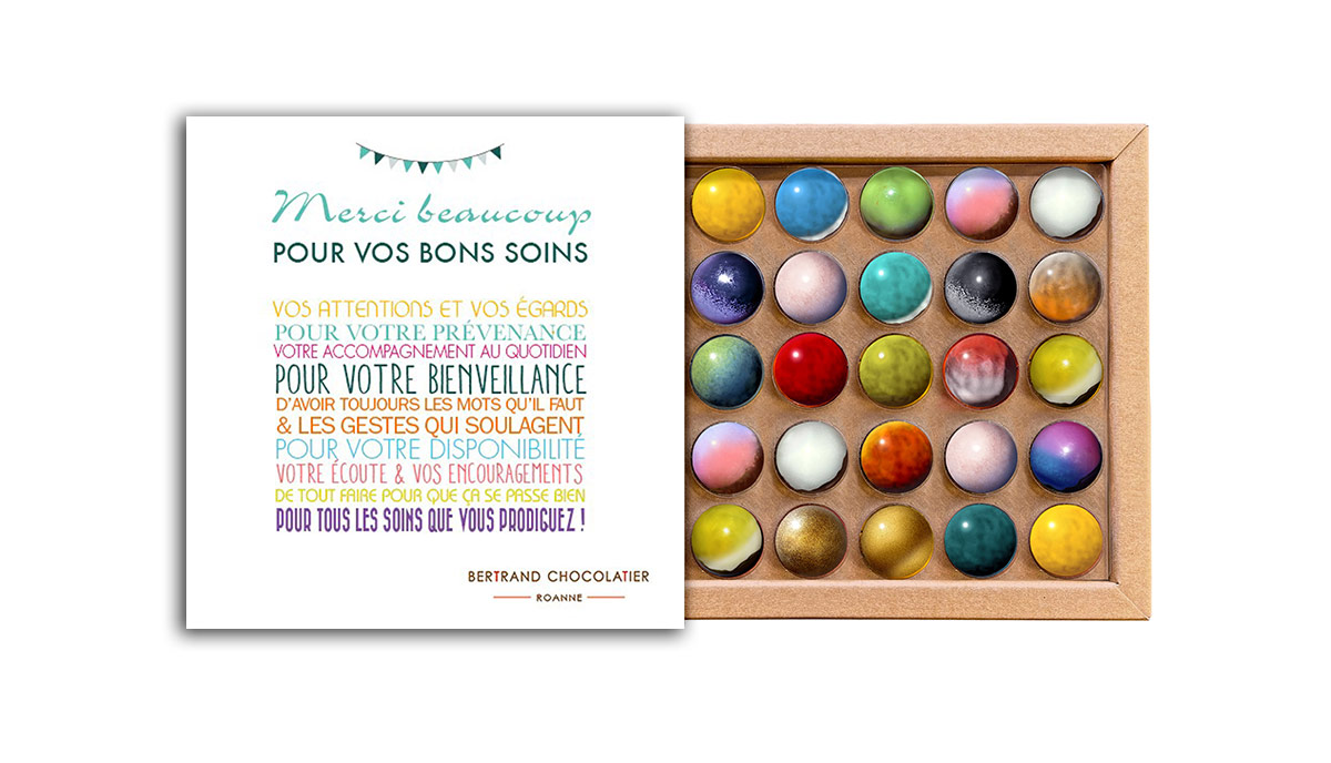 Coffret Cadeau Pour Aide-Soignante - Pochette + Carte + Porte-Bonheur - Remerciement Fin D'Année Ou Départ